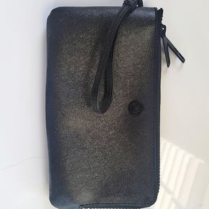 Lululemon zippered Clutch w strap